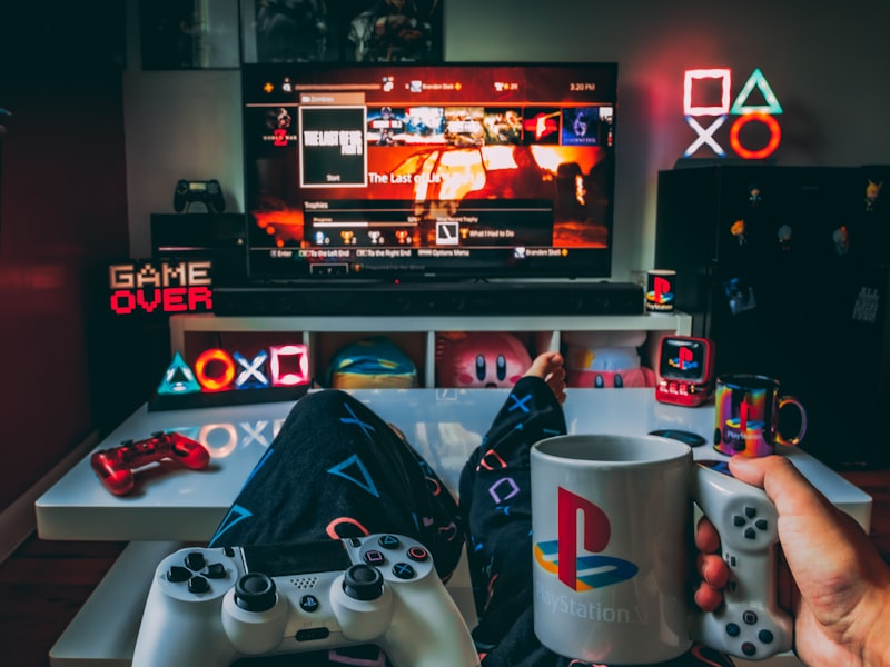 Game controller and review notes